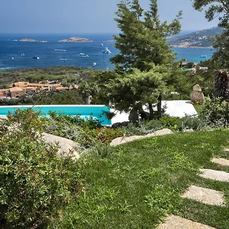 Azzurra Con Vista Mozzafiato Willa Porto Cervo